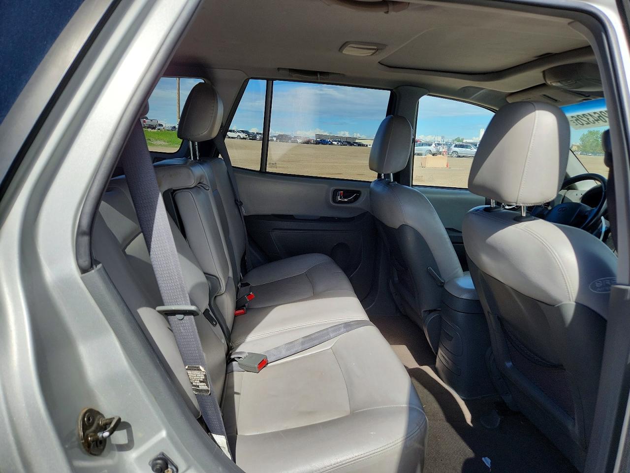 2005 Hyundai Santa Fe Silver vin: KM8SB73E65U902067
