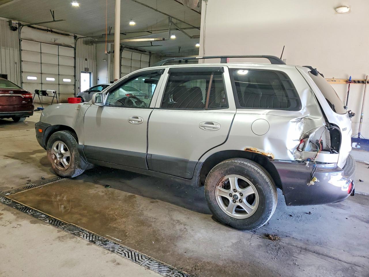 2004 Hyundai Santa Fe Gls Серебряный vin: KM8SC13D04U783660