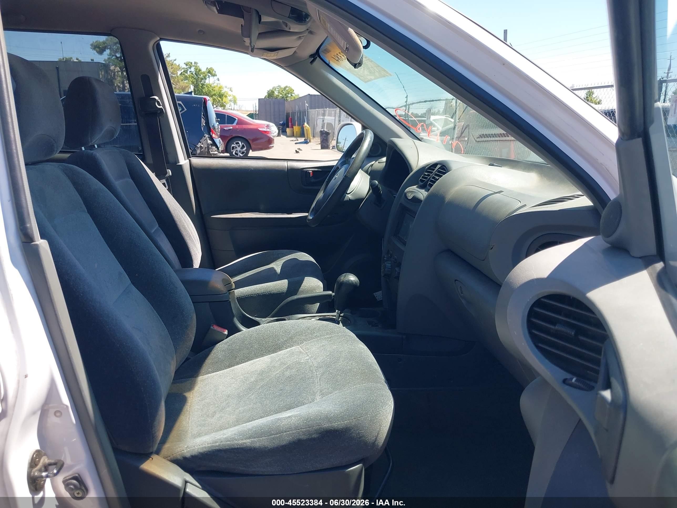 2002 Hyundai Santa Fe Gls/lx White vin: KM8SC13D12U180424