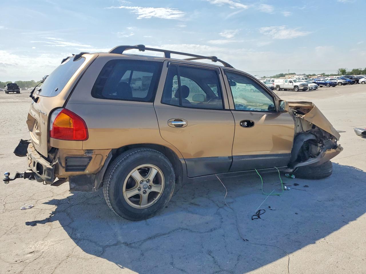 2002 Hyundai Santa Fe Gls Gold vin: KM8SC13D12U261780