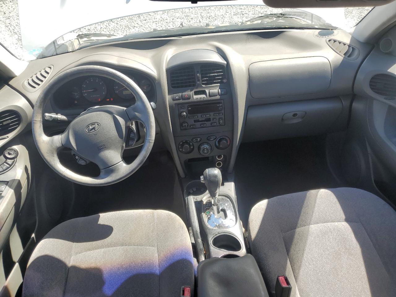 2004 Hyundai Santa Fe Gls White vin: KM8SC13D14U628485
