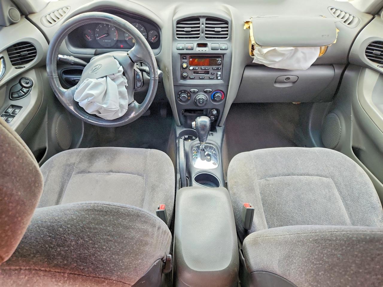 2003 Hyundai Santa Fe Gls White vin: KM8SC13D33U435558