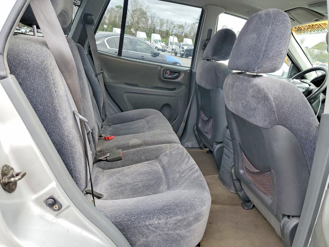 2004 Hyundai Santa Fe Gls Silver vin: KM8SC13D34U689627