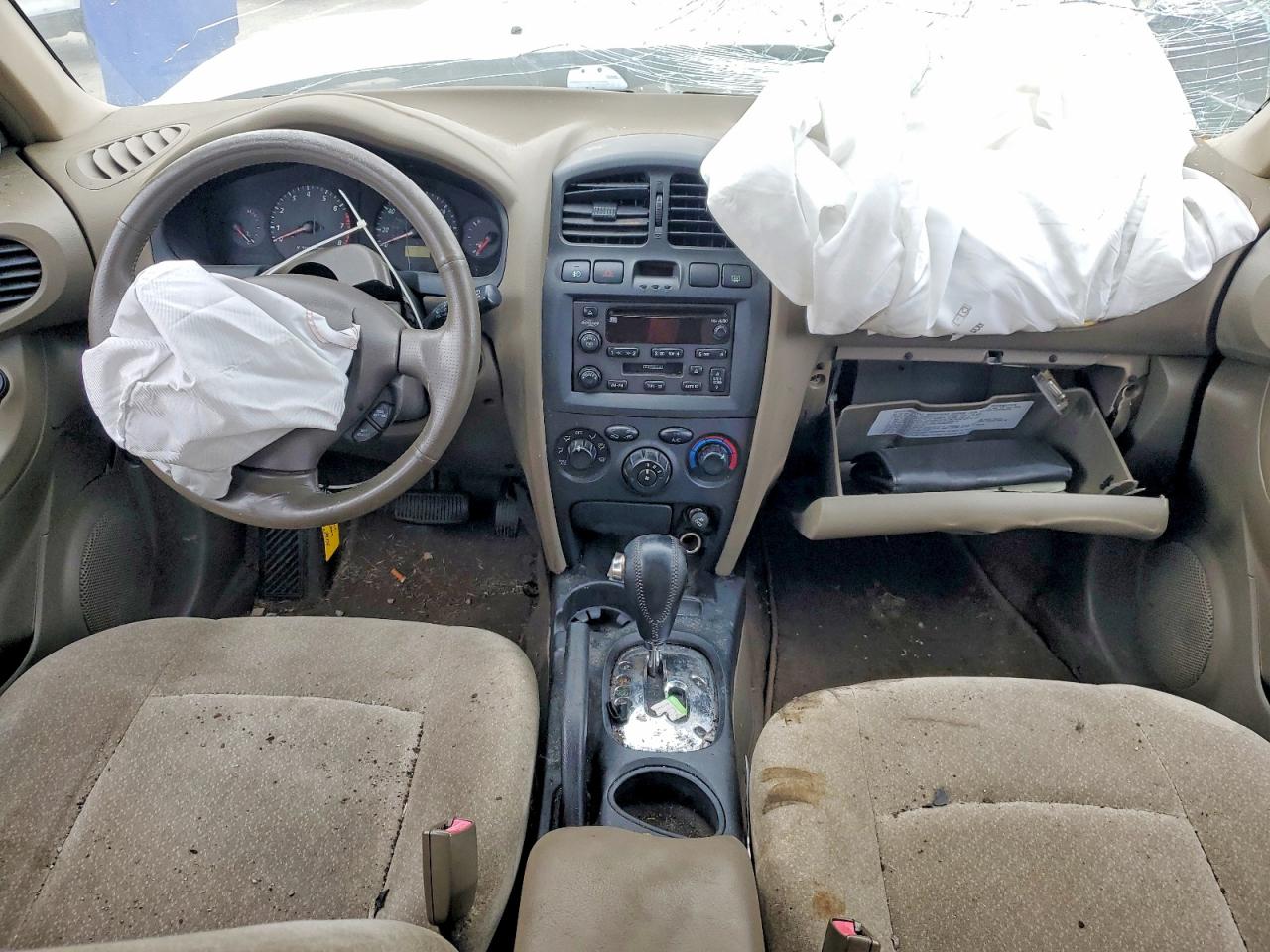 2004 Hyundai Santa Fe Gls White vin: KM8SC13D34U841597