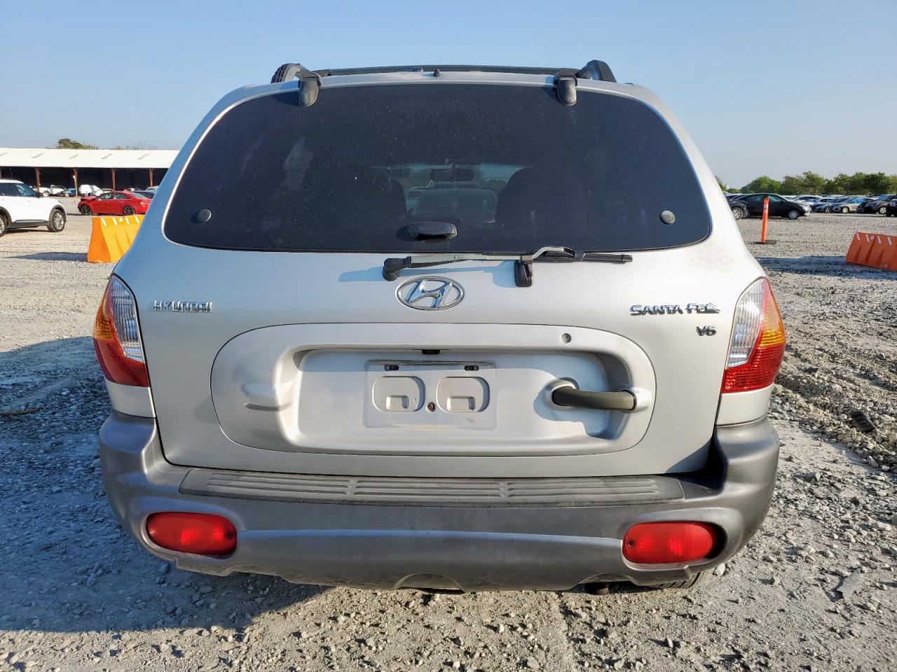 2003 Hyundai Santa Fe Silver vin: KM8SC13D43U428862