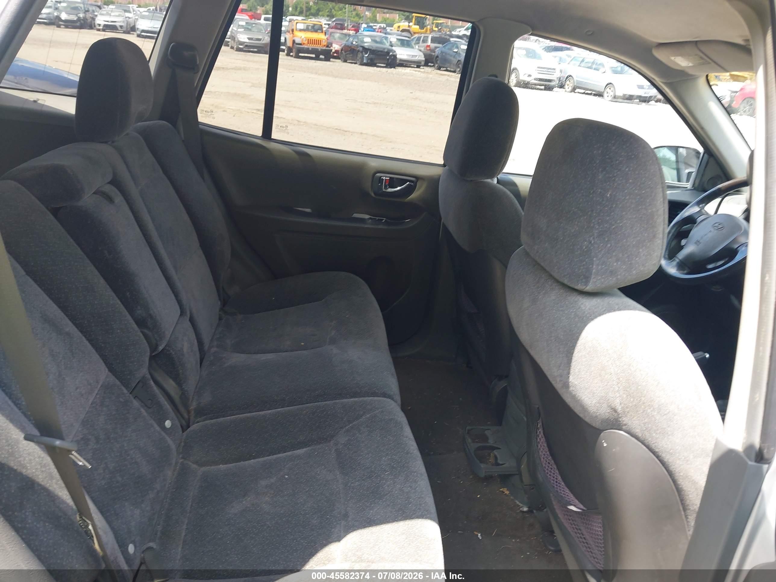2004 Hyundai Santa Fe Gls Серебряный vin: KM8SC13D64U705206