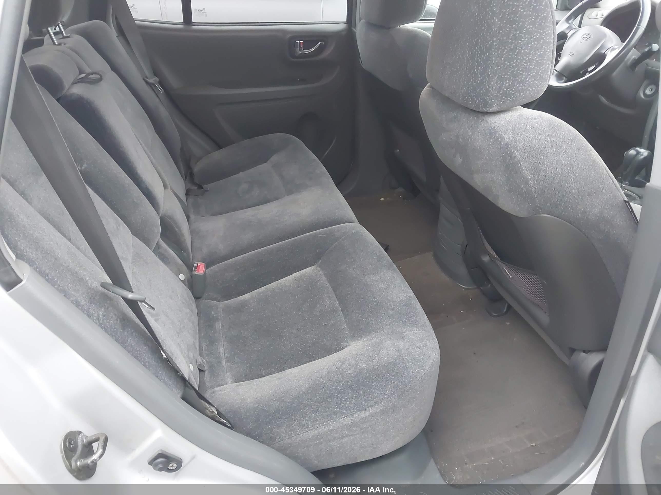 2004 Hyundai Santa Fe Gls Silver vin: KM8SC13D84U648393
