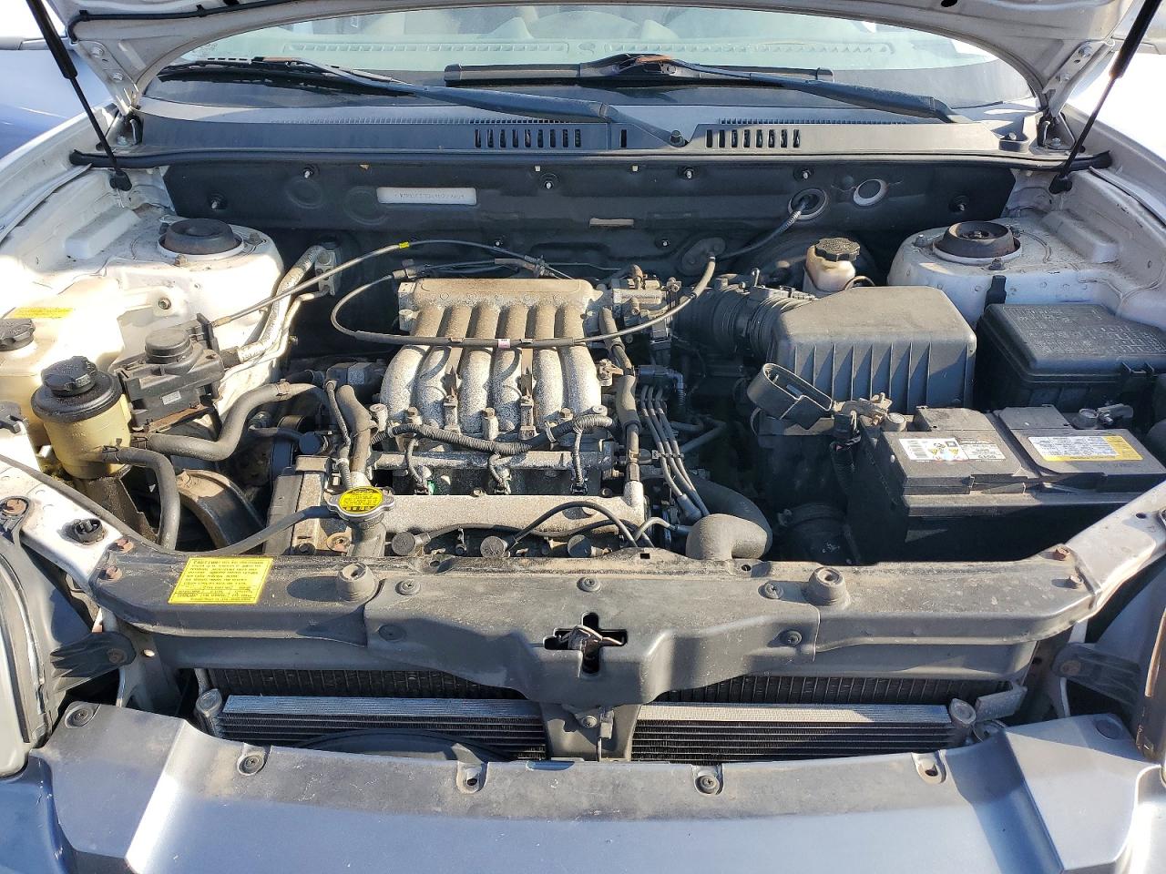 2004 Hyundai Santa Fe Gls Silver vin: KM8SC13DX4U727094