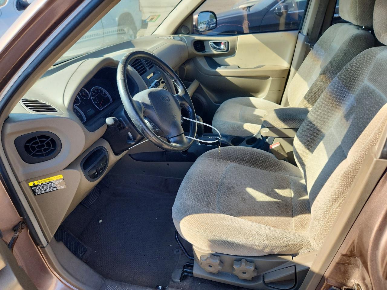 2005 Hyundai Santa Fe Gls/lx Tan vin: KM8SC13E05U962226