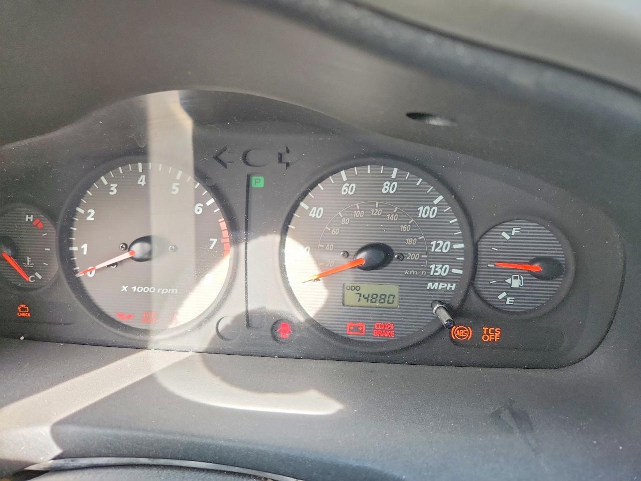 2004 Hyundai Santa Fe G Silver vin: KM8SC13E84U708083
