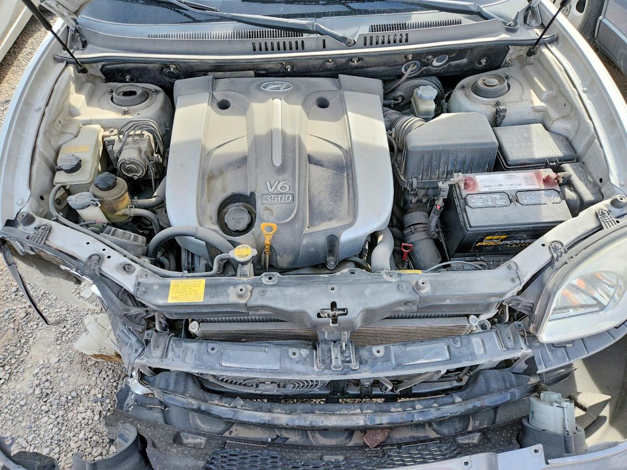 2004 Hyundai Santa Fe G Silver vin: KM8SC13E84U708083