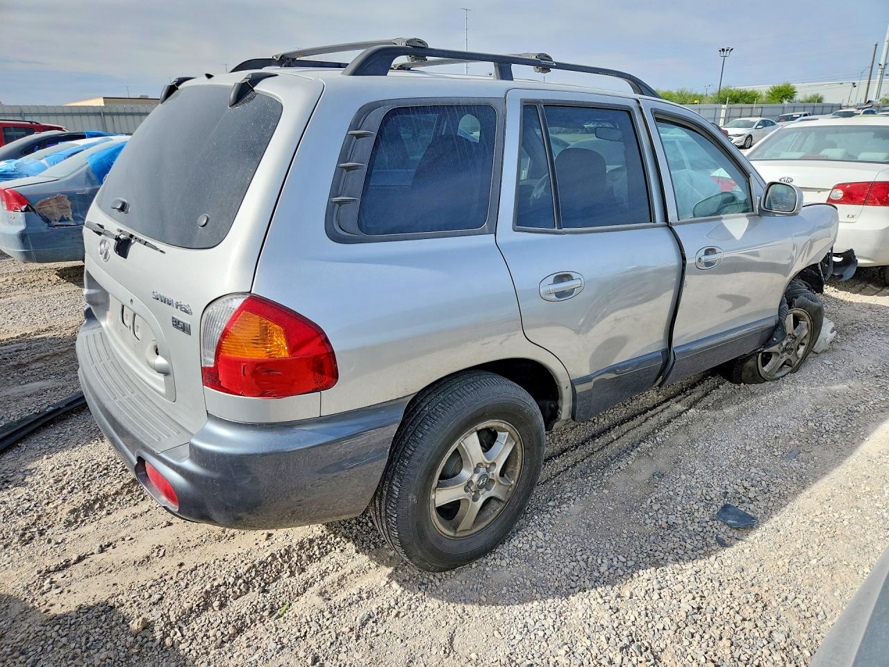 2004 Hyundai Santa Fe G Silver vin: KM8SC13E84U708083