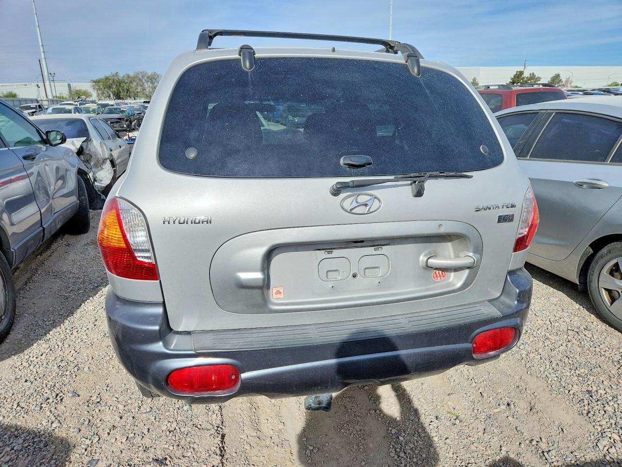2004 Hyundai Santa Fe G Silver vin: KM8SC13E84U708083