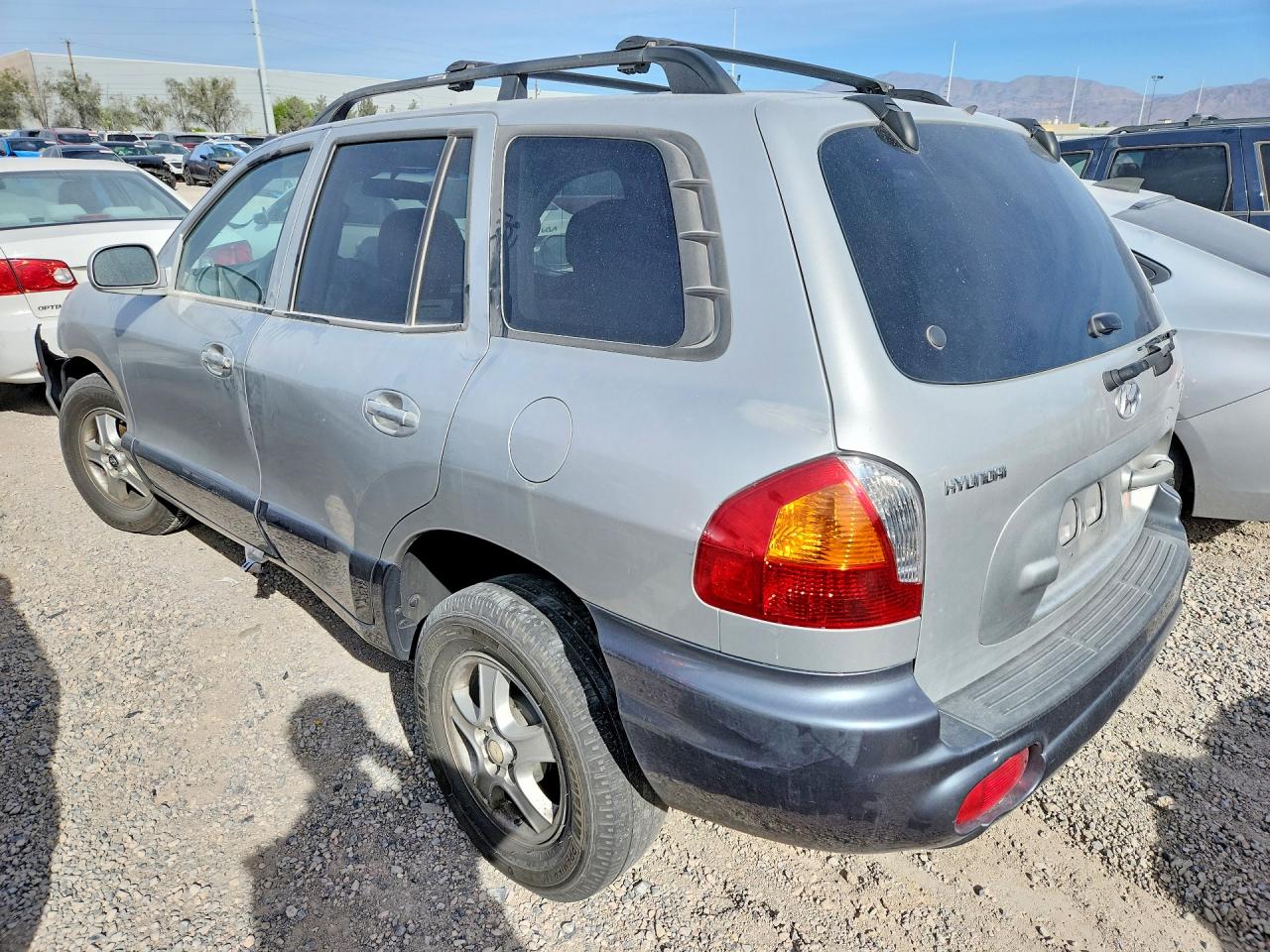 2004 Hyundai Santa Fe G Silver vin: KM8SC13E84U708083