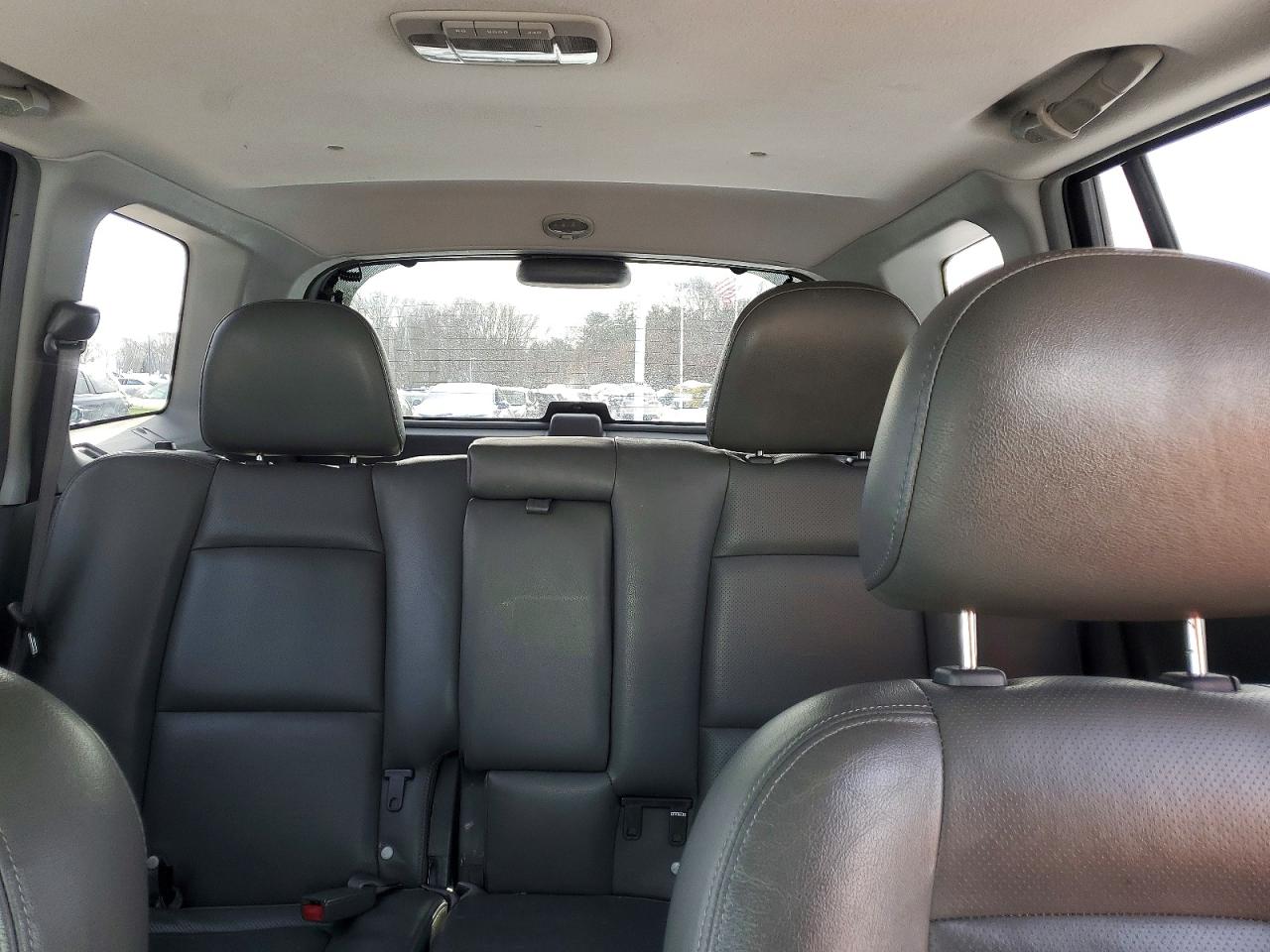 2004 Hyundai Santa Fe Gls Silver vin: KM8SC13EX4U611385