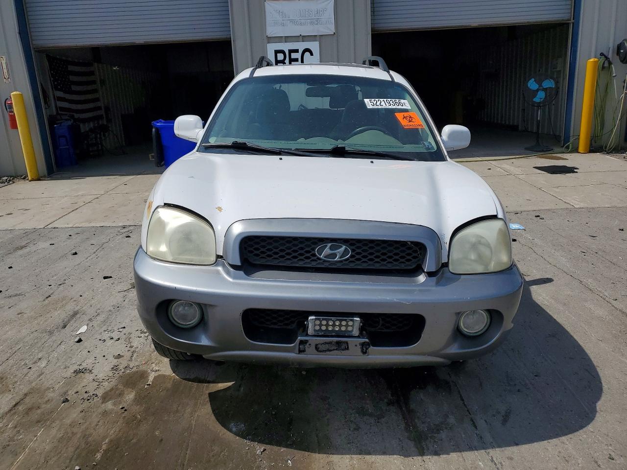 2003 Hyun Santa Fe White vin: KM8SC73D13U472238