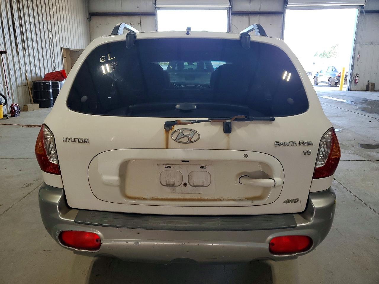2004 Hyundai Santa Fe Gls White vin: KM8SC73D64U722283
