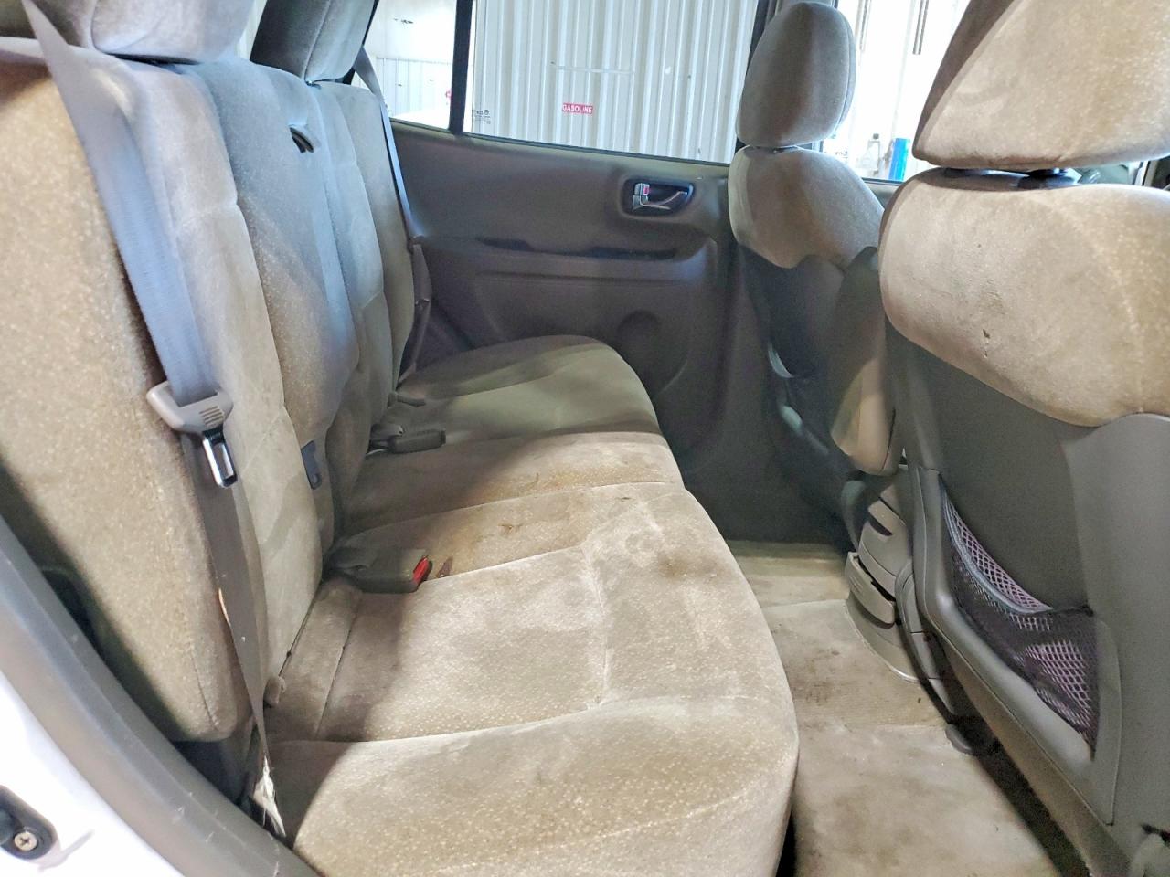 2004 Hyundai Santa Fe Gls White vin: KM8SC73D64U722283