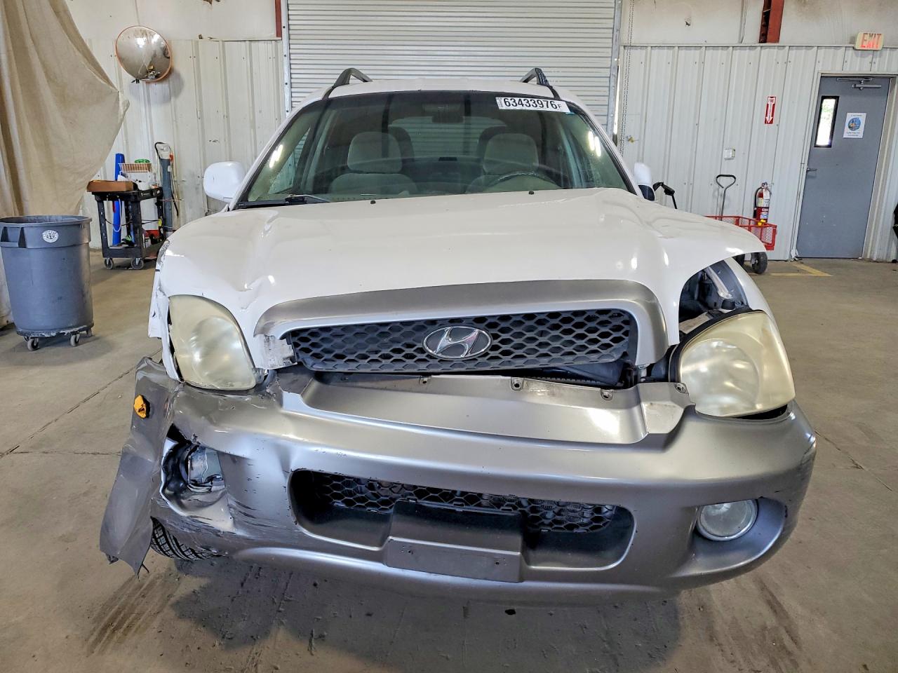 2004 Hyundai Santa Fe Gls White vin: KM8SC73D64U722283