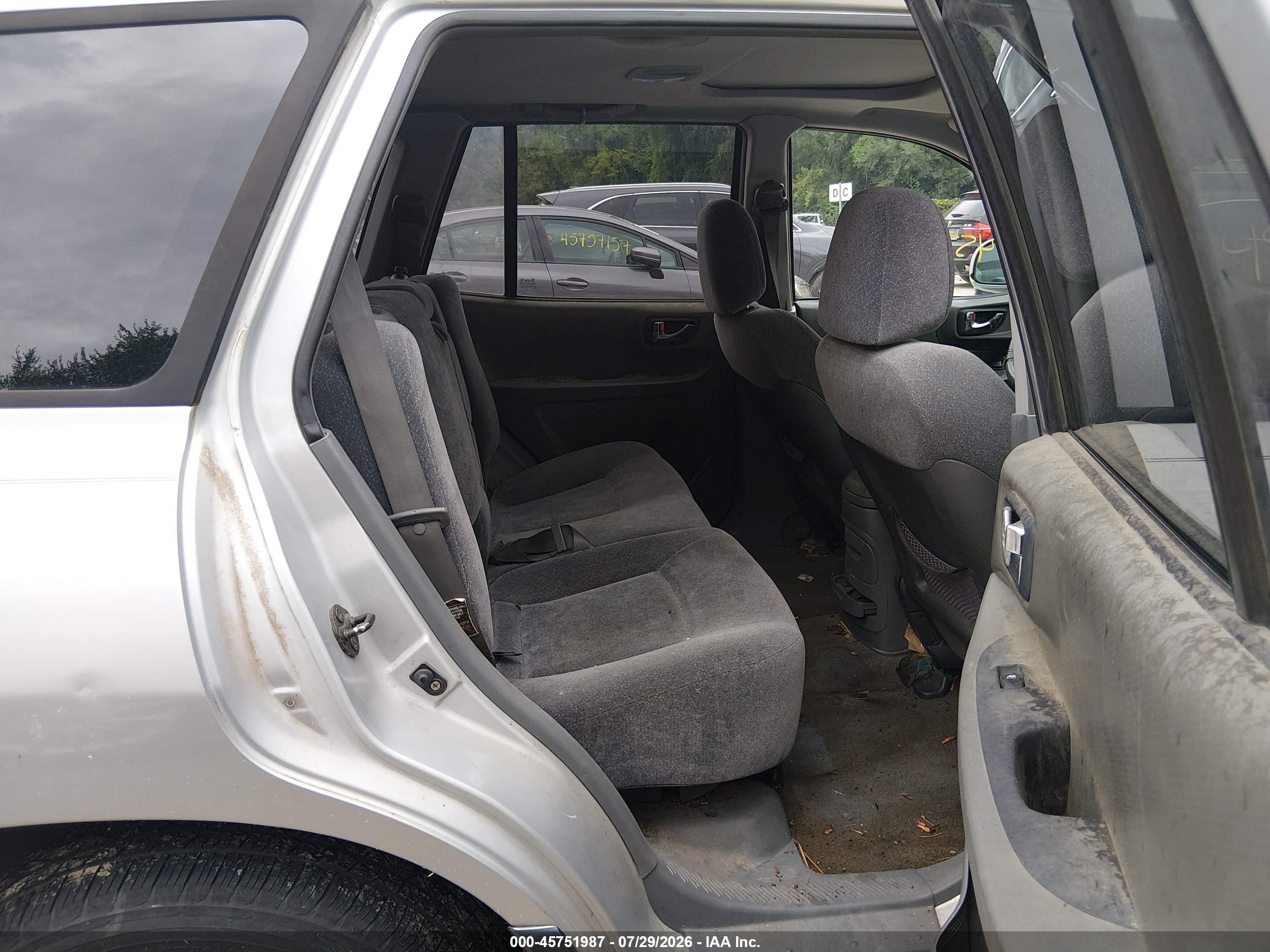 2004 Hyundai Santa Fe Gls/lx Silver vin: KM8SC73D74L660540