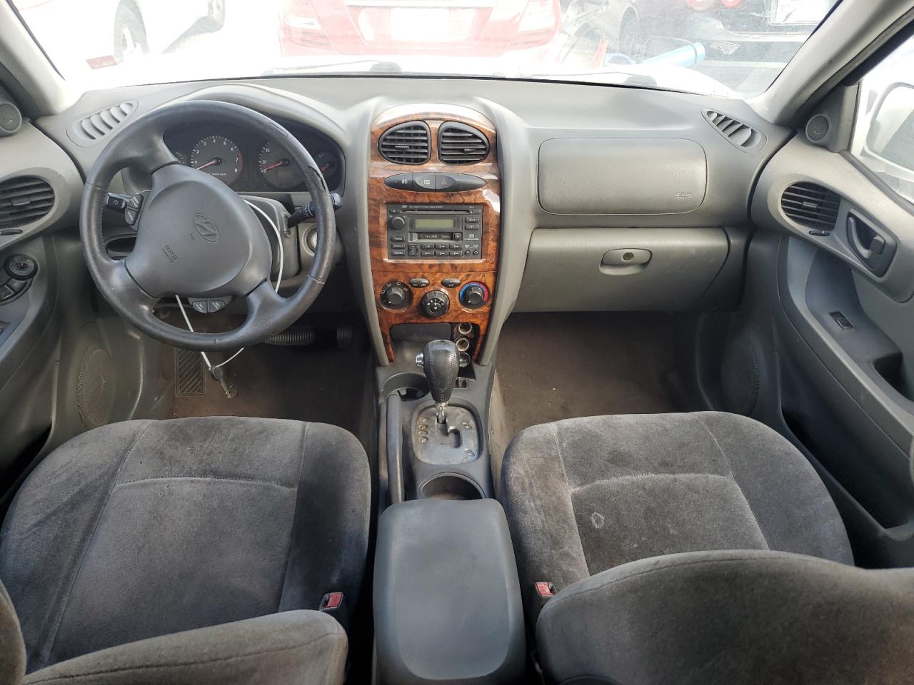 2002 Hyundai Santa Fe Gls White vin: KM8SC73D92U175975