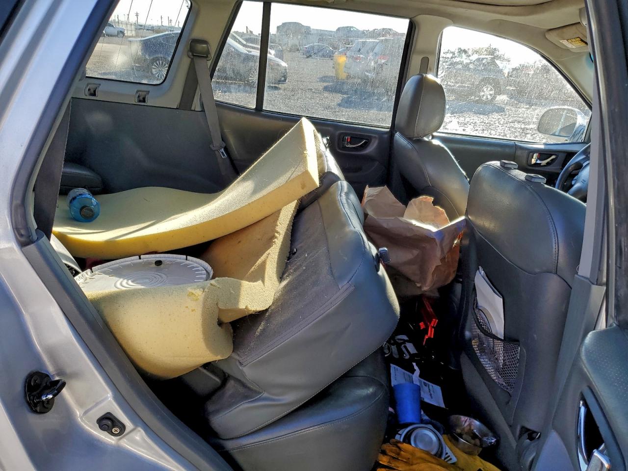 2003 Hyun Santa Fe G Silver vin: KM8SC73E23U464917