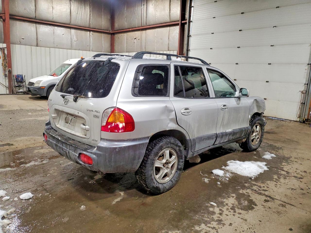 2004 Hyundai Santa Fe Серебряный vin: KM8SC73E84U750398