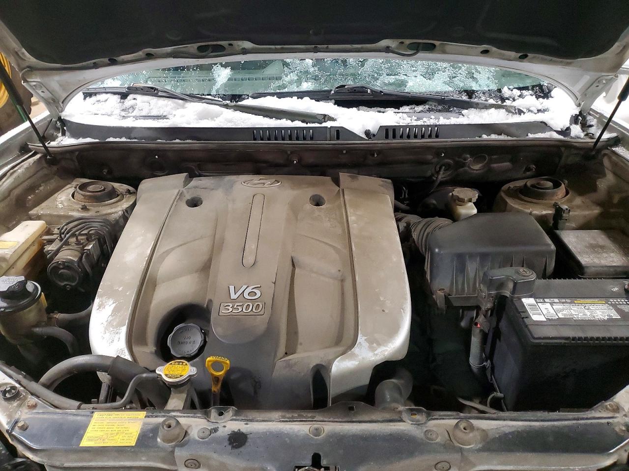 2004 Hyundai Santa Fe Серебряный vin: KM8SC73E84U750398