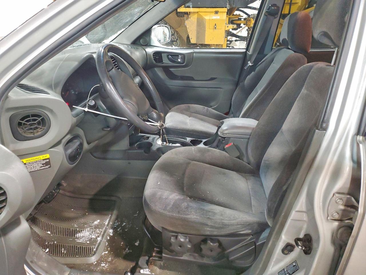 2004 Hyundai Santa Fe Серебряный vin: KM8SC73E84U750398