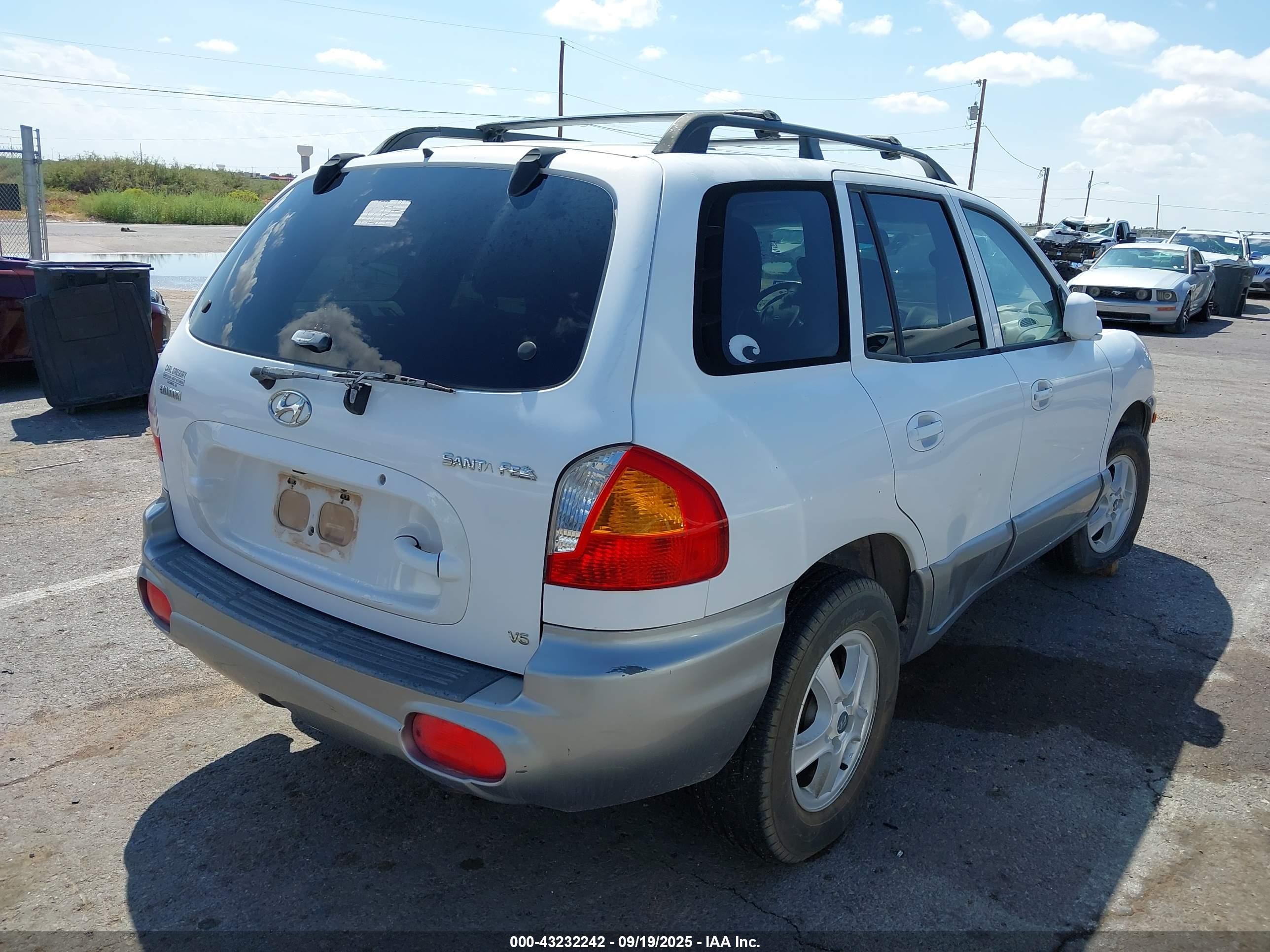 2001 Hyundai Santa Fe 2.7l V6 Gls/2.7l V6 Lx White vin: KM8SC83D01U136048