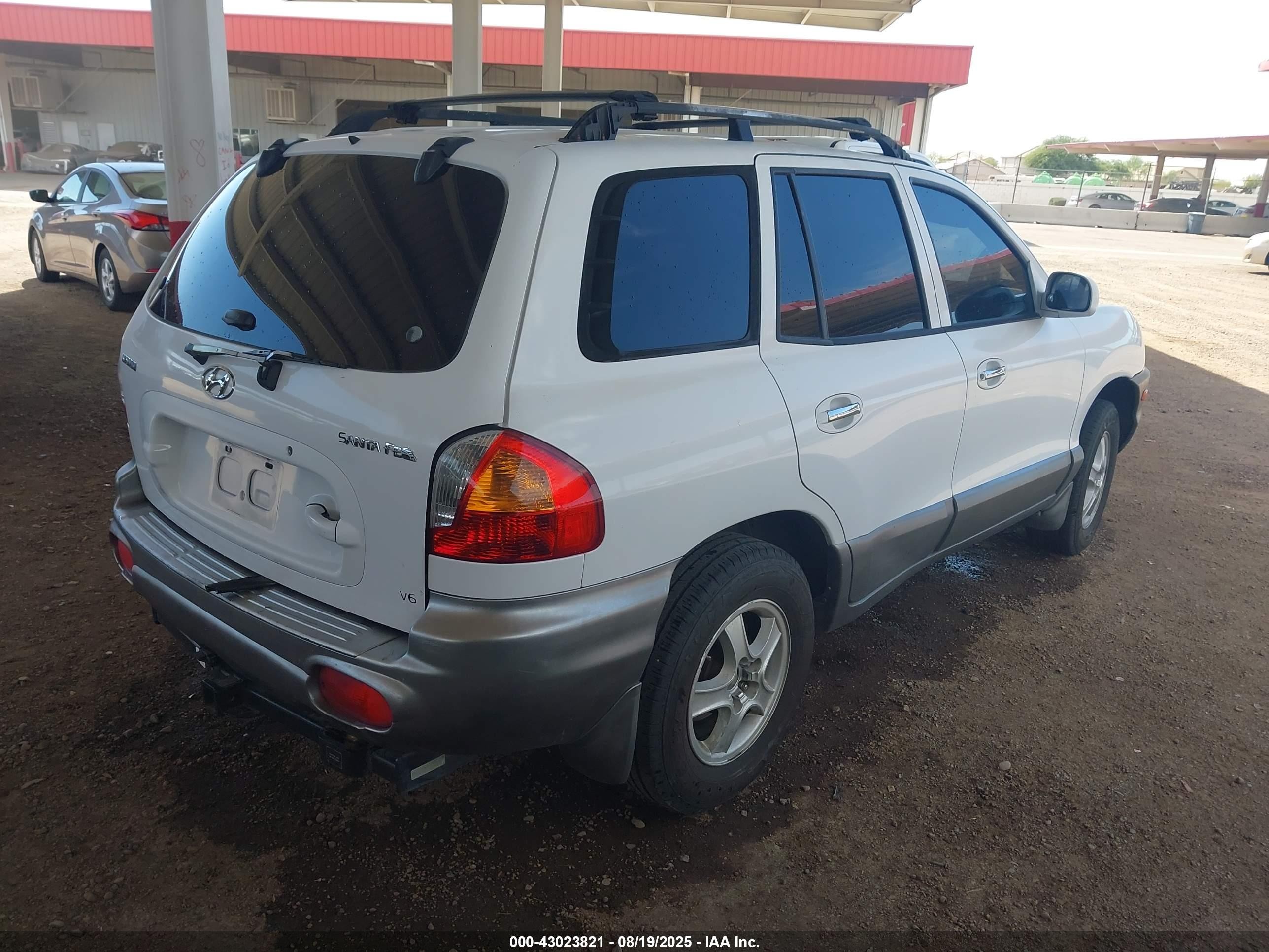 2001 Hyundai Santa Fe   White vin: KM8SC83D21U076418