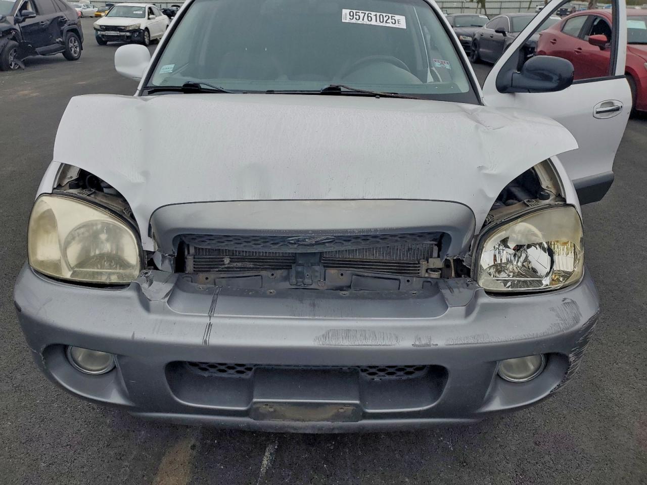 2001 Hyundai Santa Fe Gls White vin: KM8SC83D51U109038