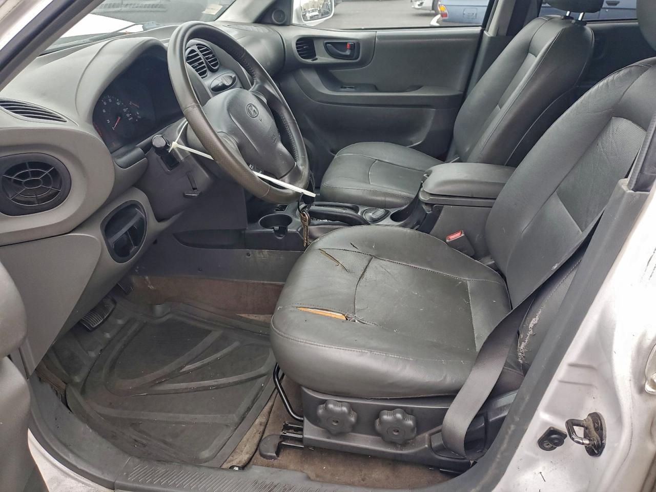 2001 Hyundai Santa Fe Gls White vin: KM8SC83D51U109038