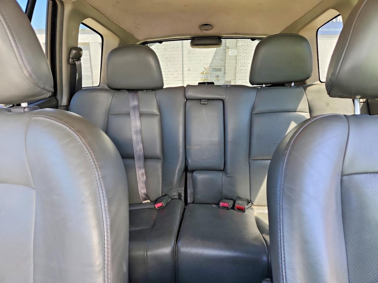 2001 Hyundai Santa Fe Gl Silver vin: KM8SC83D61U021549