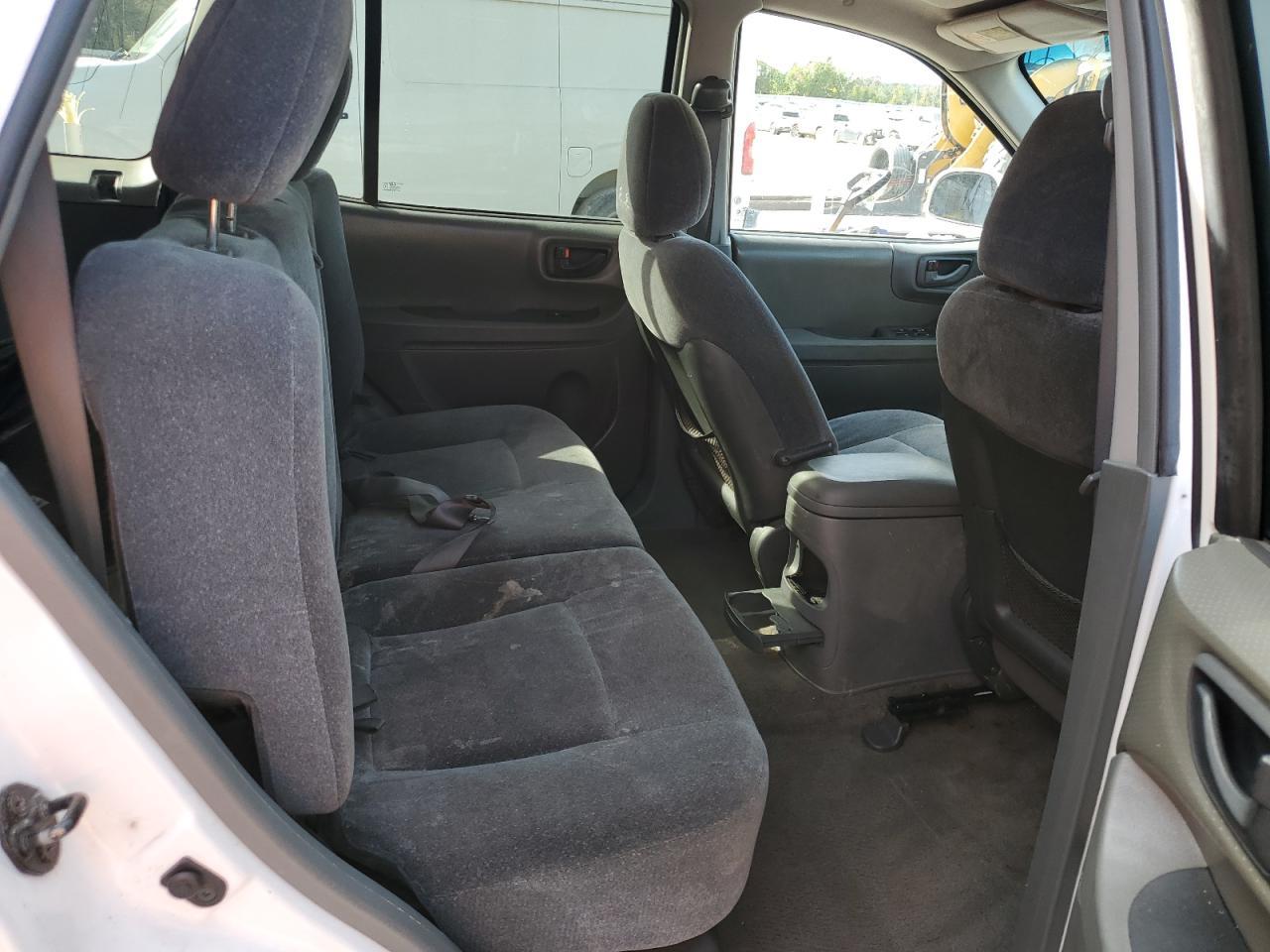 2001 Hyundai Santa Fe Gls White vin: KM8SC83D81U006955