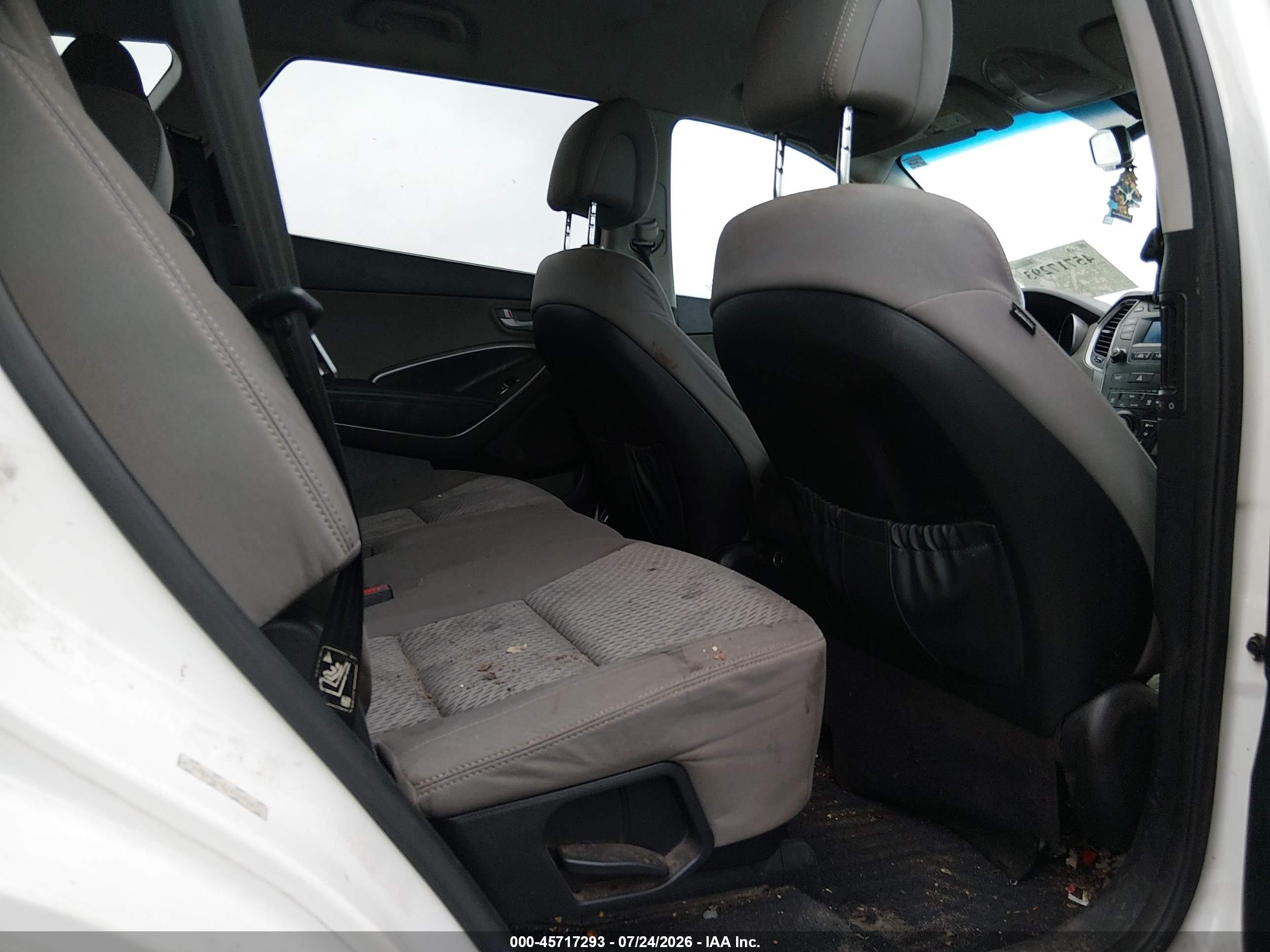2014 Hyundai Santa Fe Gls White vin: KM8SM4HF1EU062872