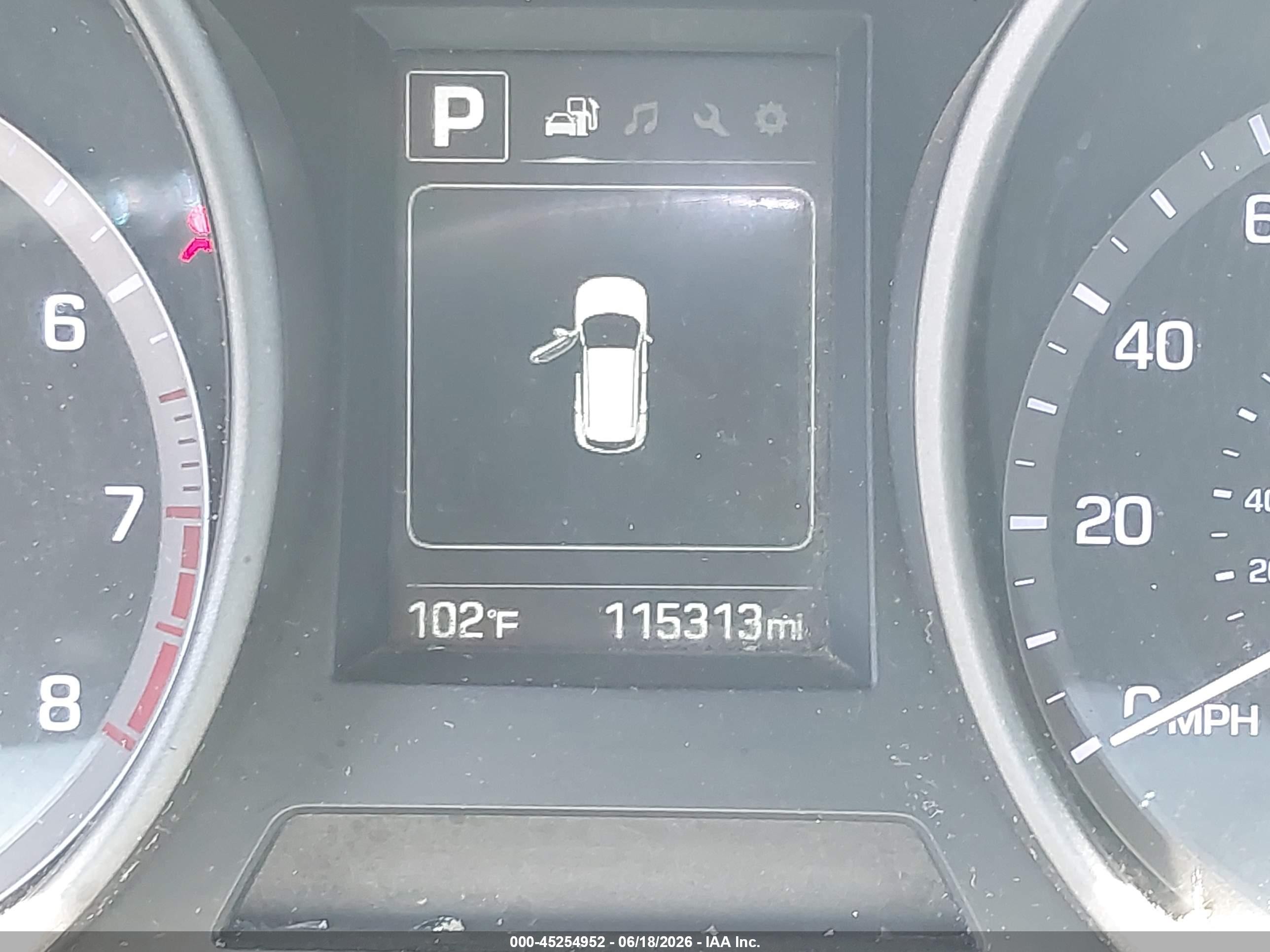 2018 Hyundai Santa Fe Se Silver vin: KM8SM4HF1JU270843