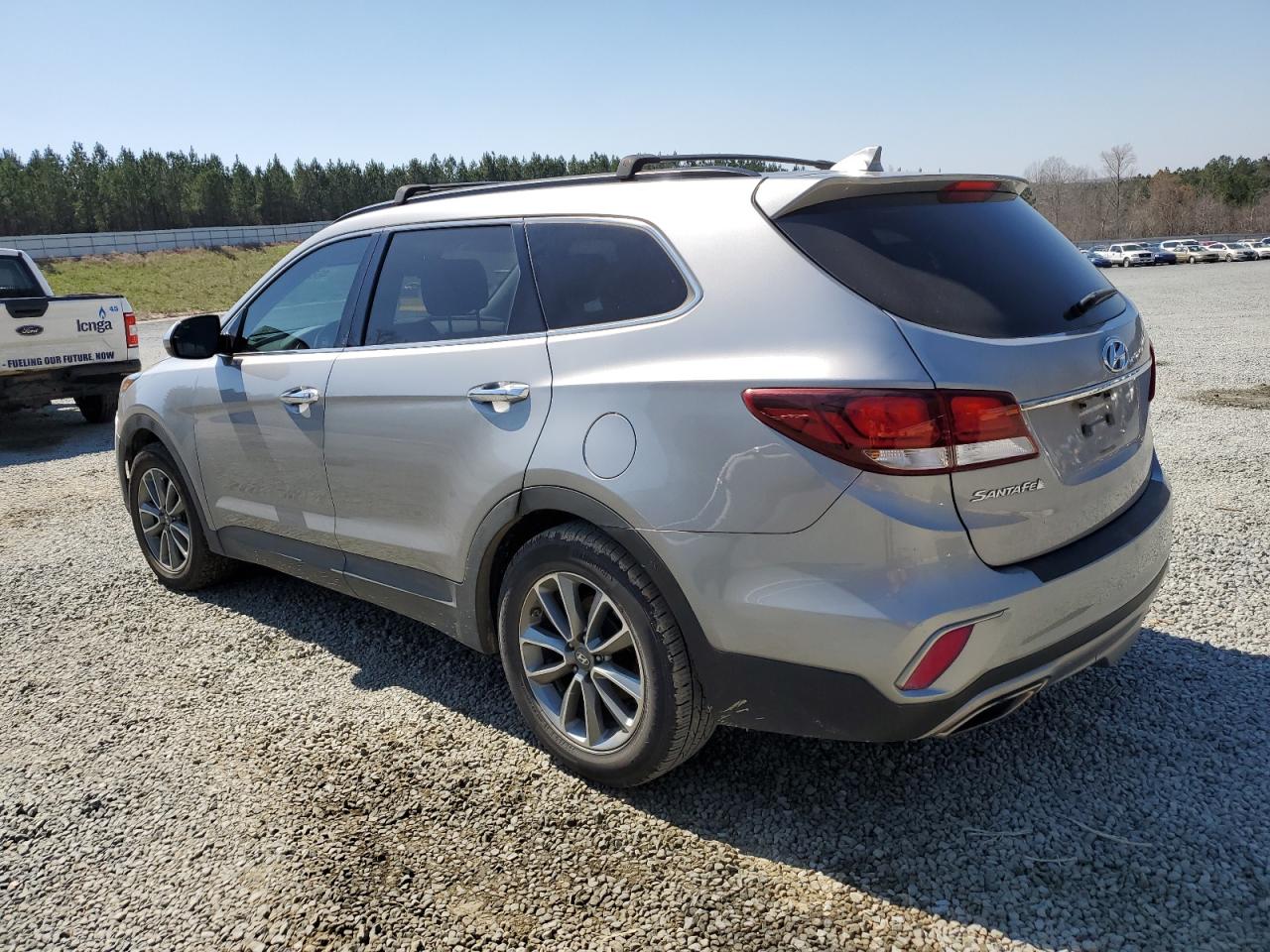 2017 Hyundai Santa Fe Se Silver vin: KM8SM4HF2HU233987