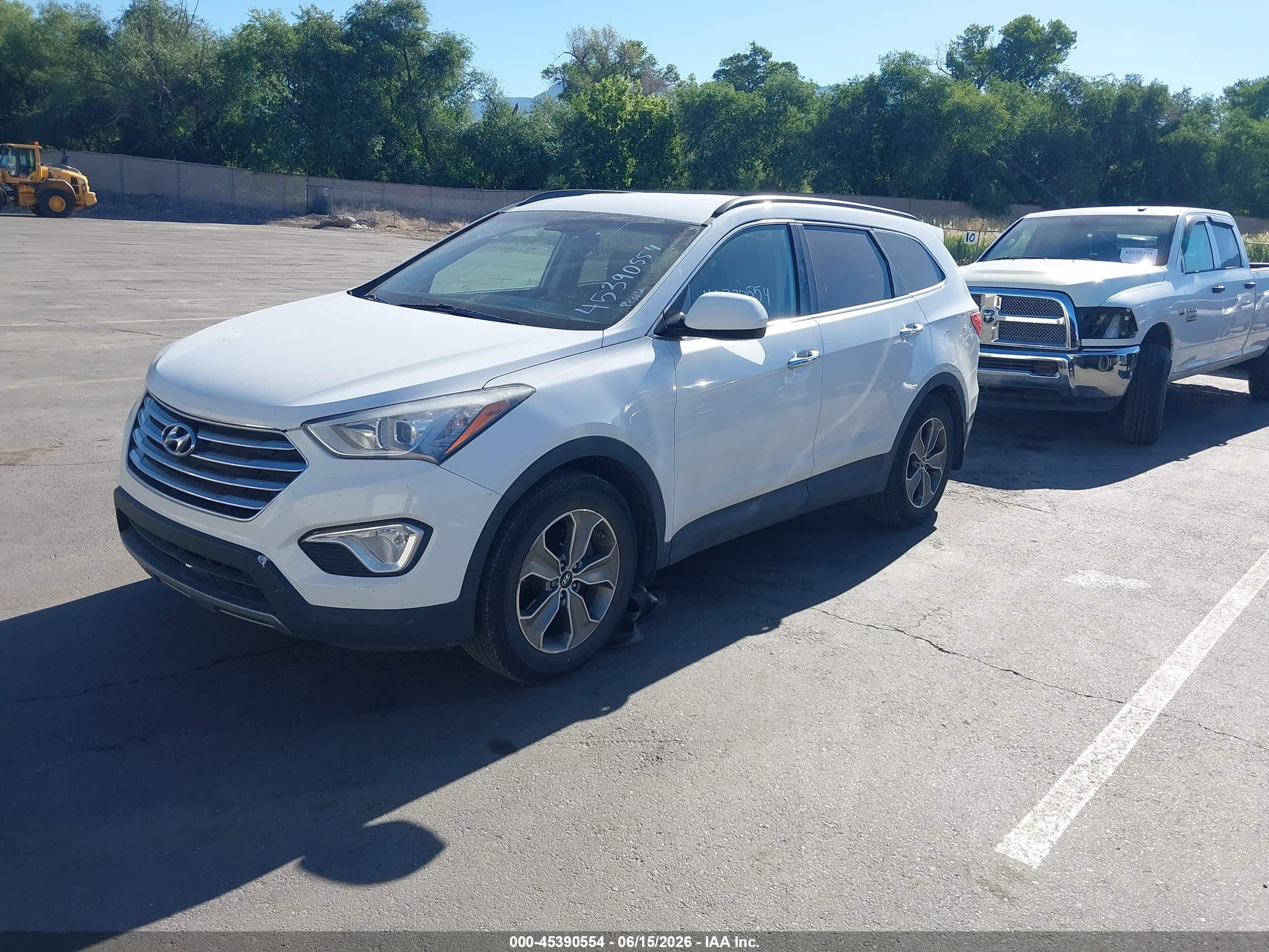 2014 Hyundai Santa Fe Gls Белый vin: KM8SM4HF4EU036783