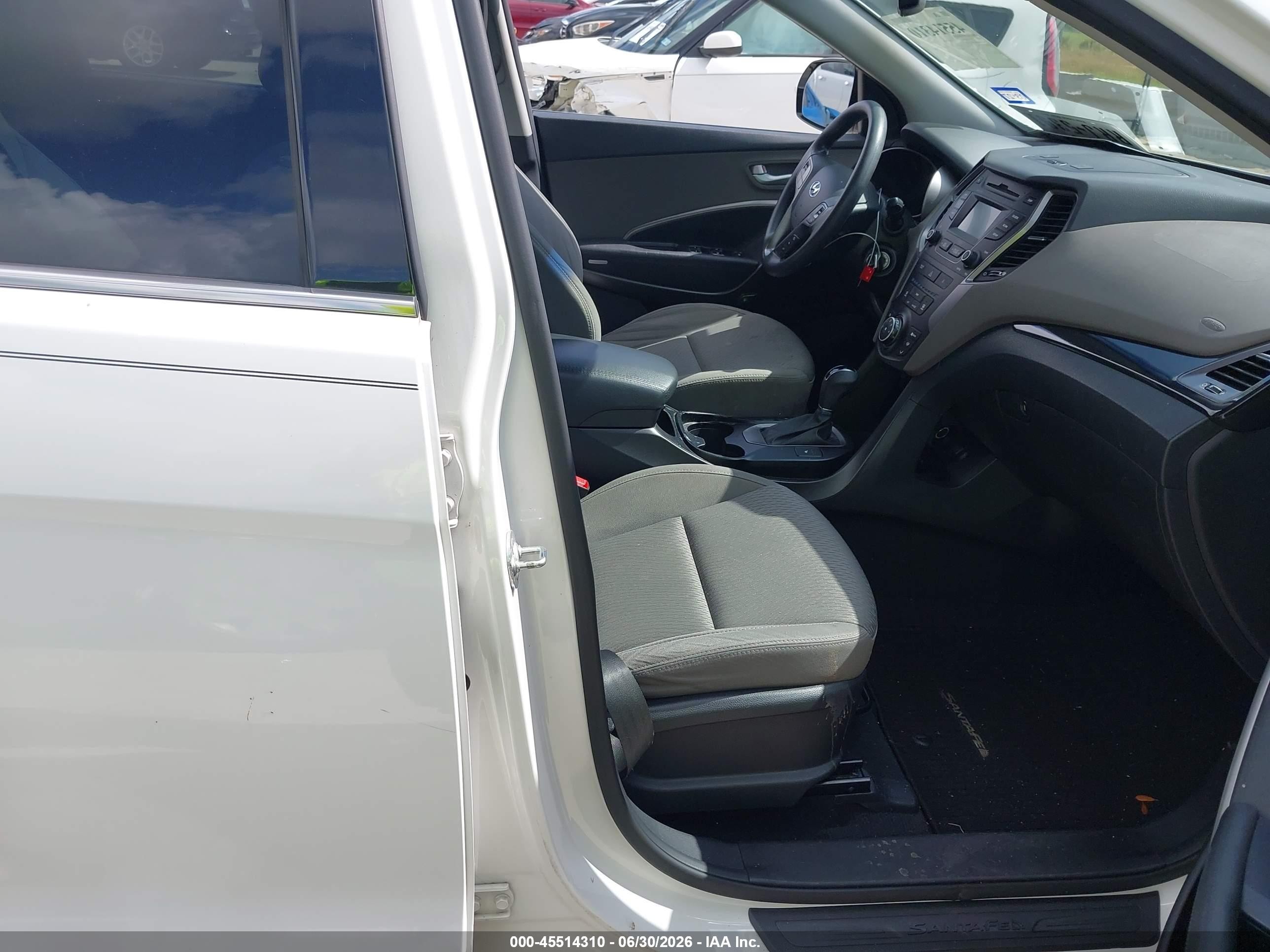 2015 Hyundai Santa Fe Gls White vin: KM8SM4HF4FU113010
