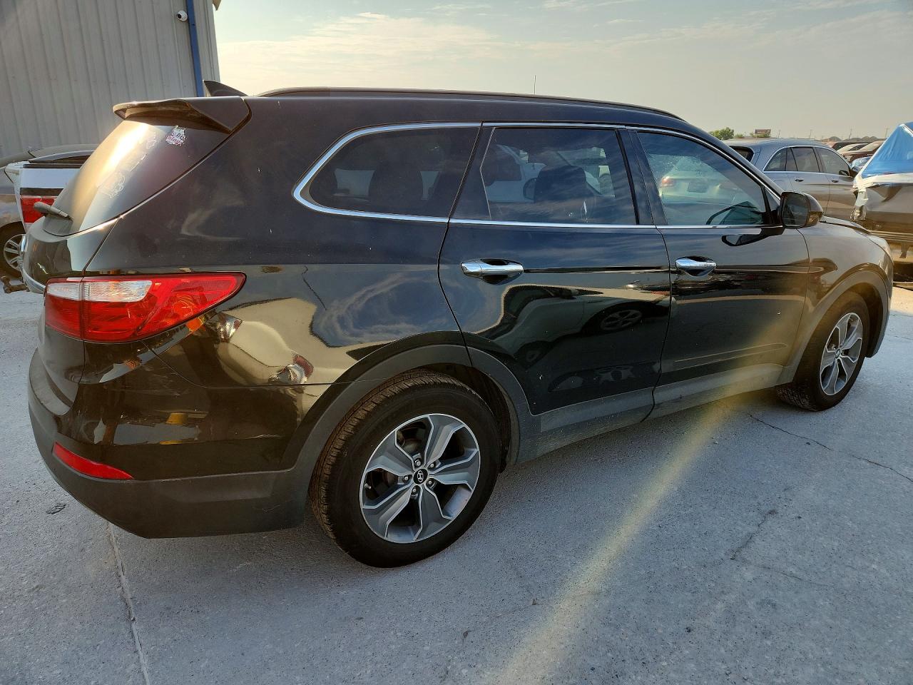 2016 Hyundai Santa Fe Black vin: KM8SM4HF4GU148714