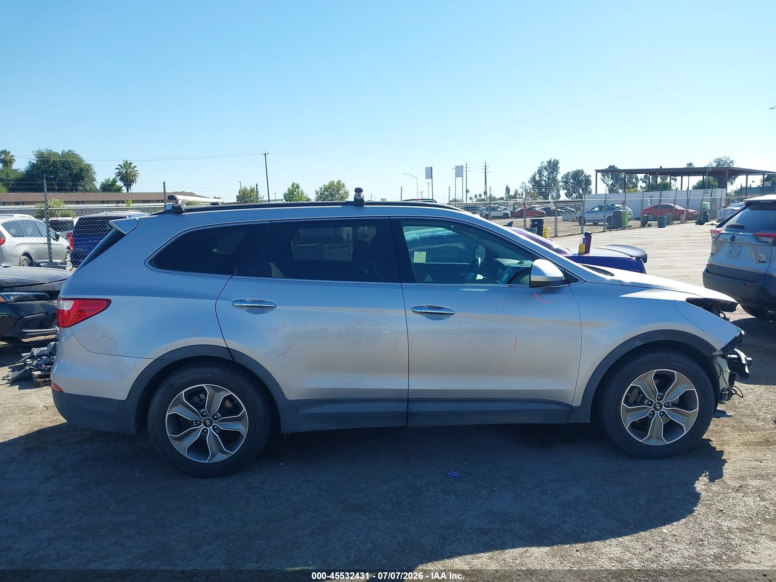 2014 Hyundai Santa Fe Gls Silver vin: KM8SM4HF5EU037344