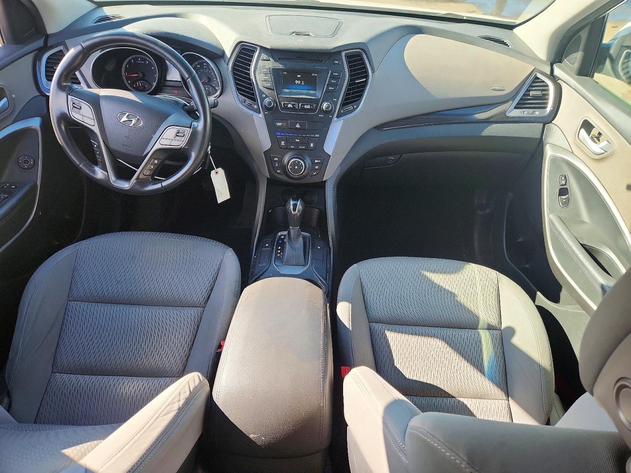 2014 Hyundai Santa Fe Gls White vin: KM8SM4HF5EU045816