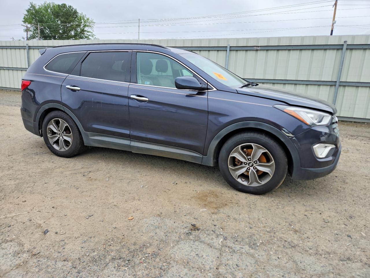 2014 Hyundai Santa Fe Gls Gray vin: KM8SM4HF5EU069033