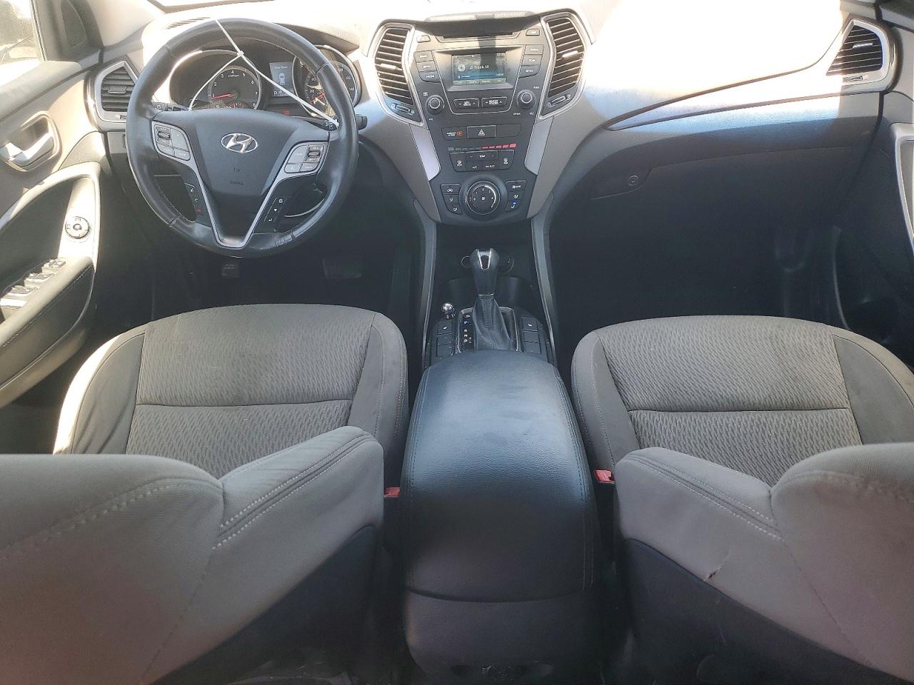 2014 Hyundai Santa Fe Gls White vin: KM8SM4HF5EU080257