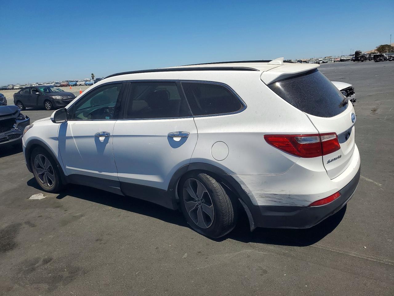 2014 Hyundai Santa Fe Gls White vin: KM8SM4HF5EU080257