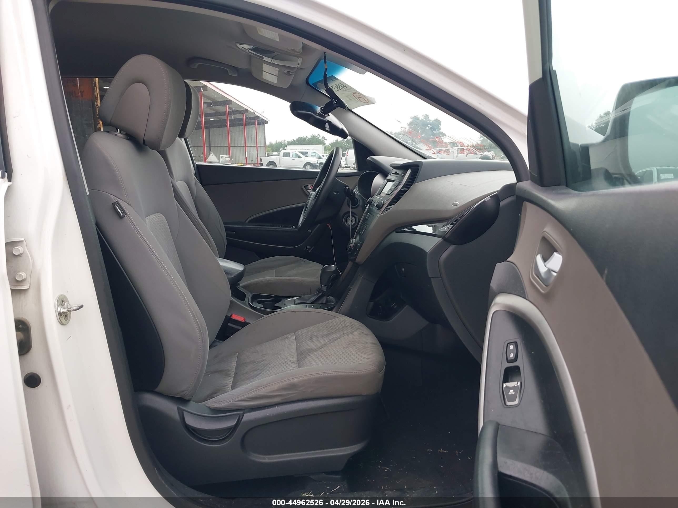 2015 Hyundai Santa Fe Gls White vin: KM8SM4HF6FU089566