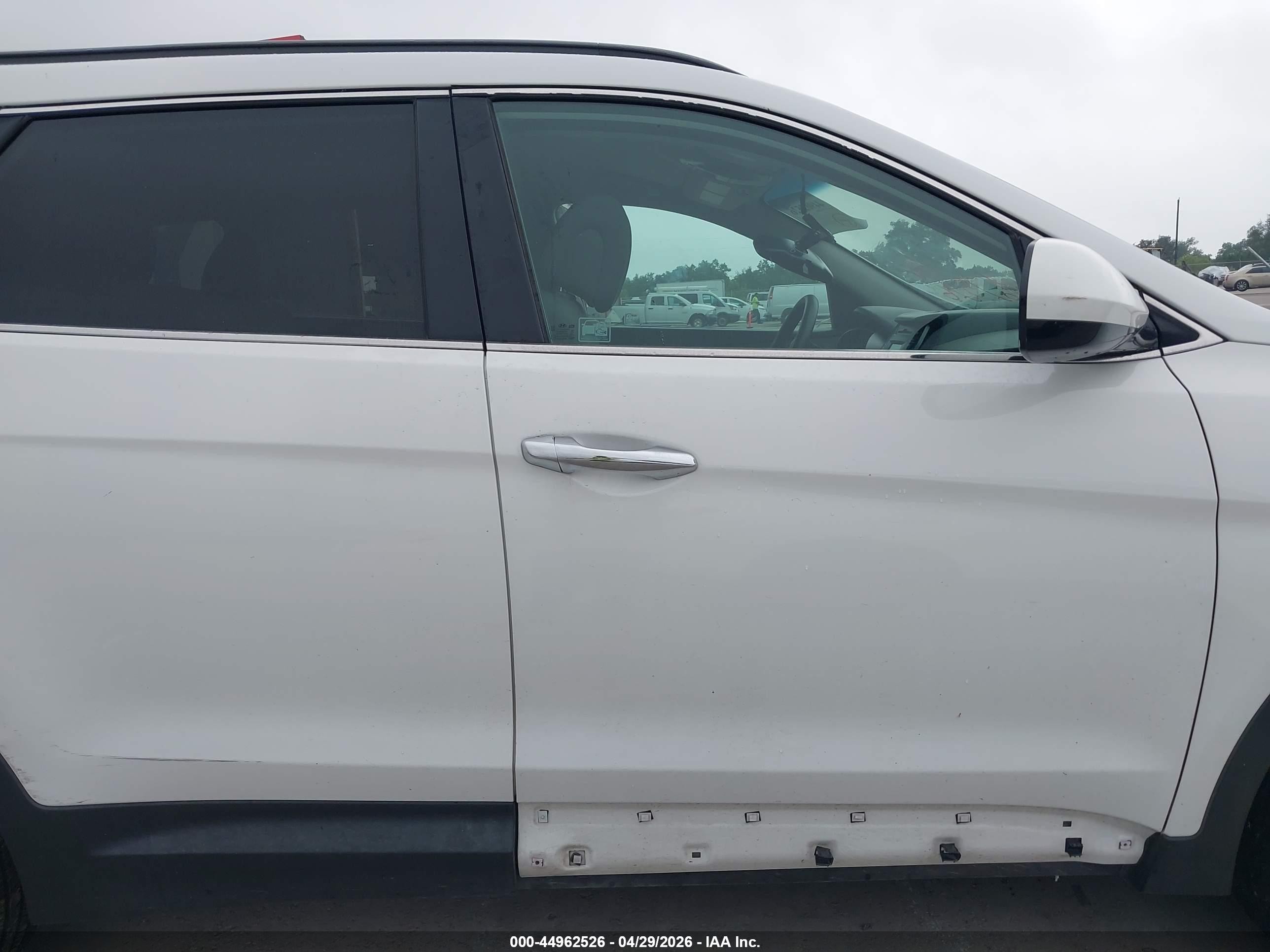 2015 Hyundai Santa Fe Gls White vin: KM8SM4HF6FU089566