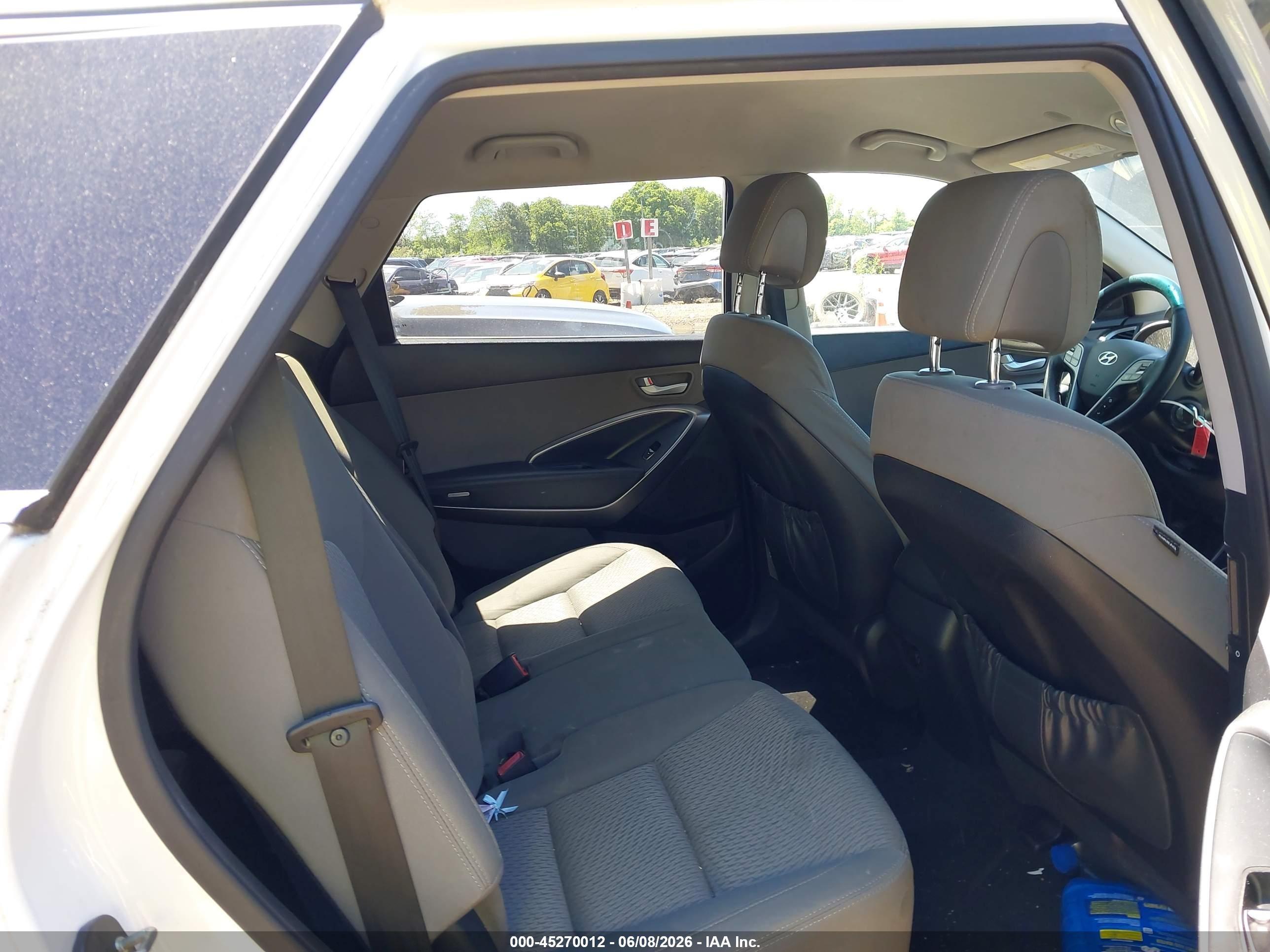 2016 Hyundai Santa Fe Se Белый vin: KM8SM4HF6GU153557
