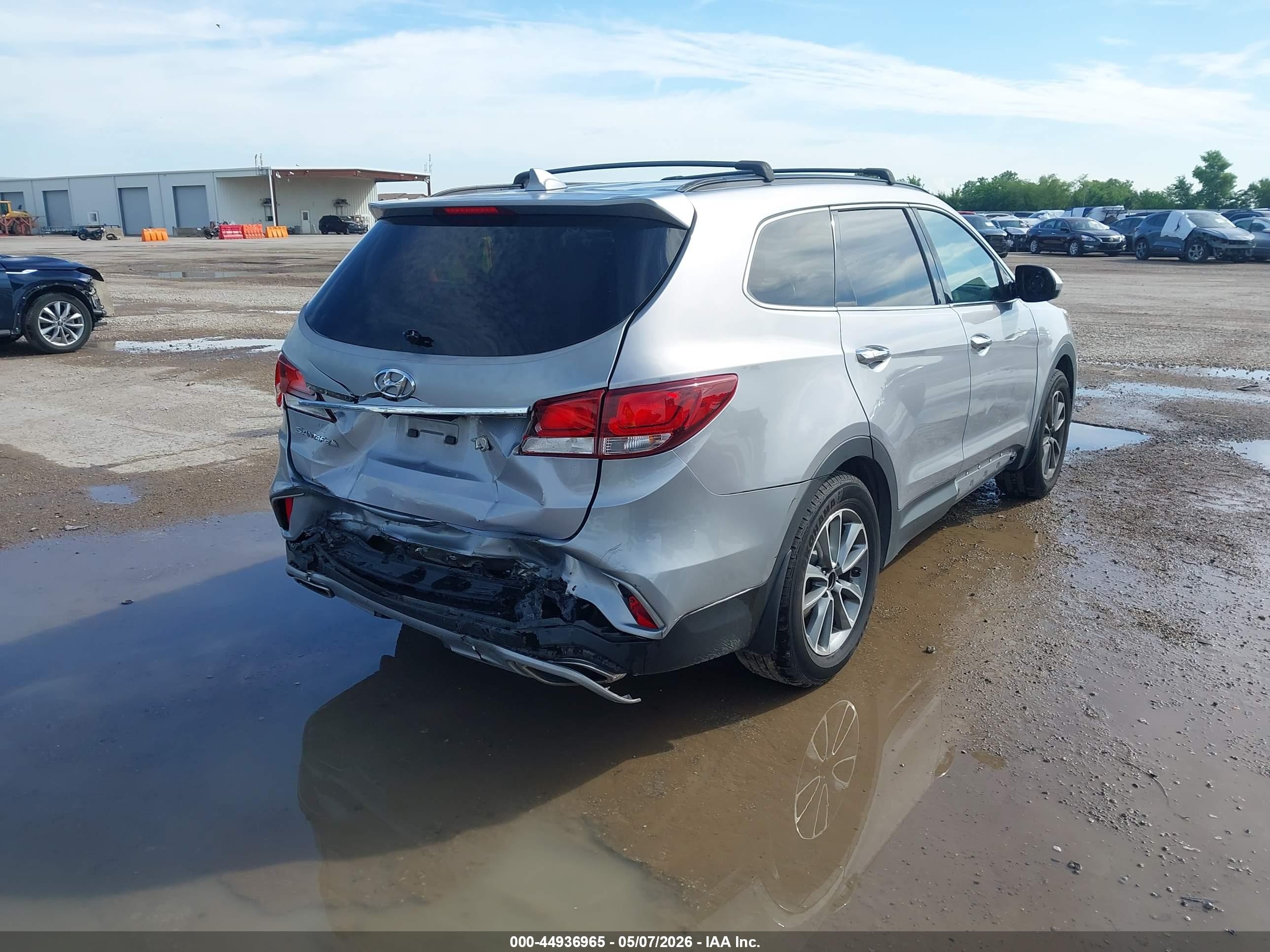 2017 Hyundai Santa Fe Se Gray vin: KM8SM4HF6HU185796